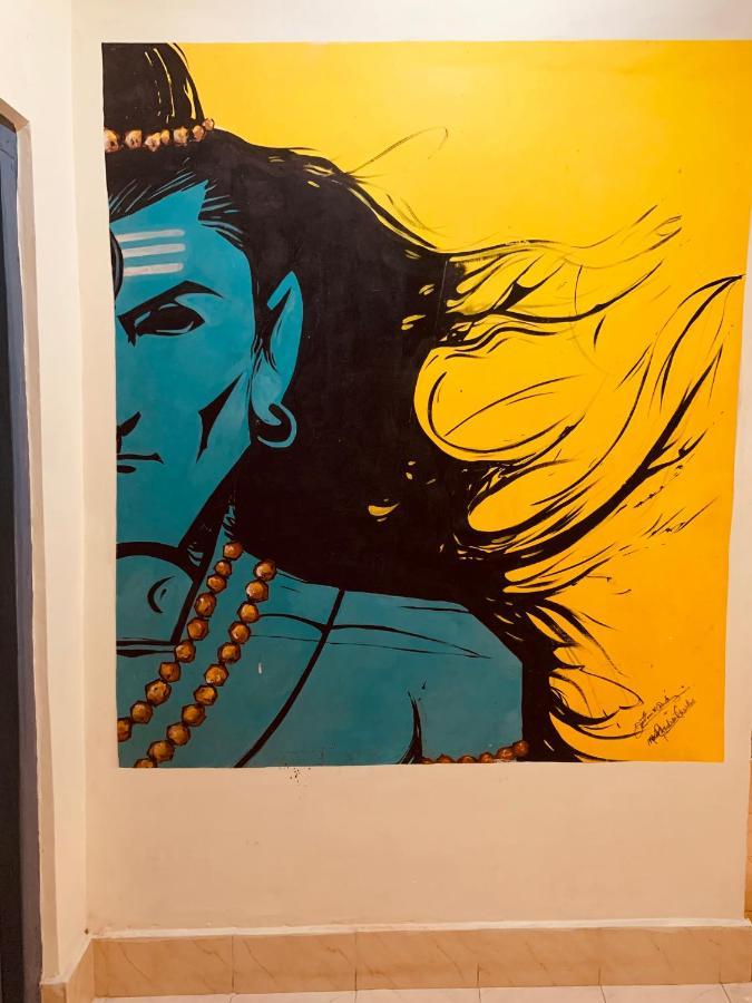 Vagabond Stay Hostel Varanasi Exterior photo